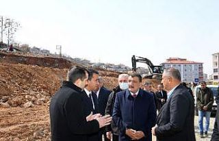 Başkan Gürkan, güney kuşak yolunda incelemelerde...