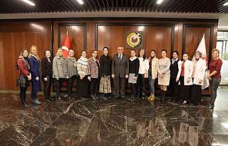 Başkan Murzioğlu’ndan personele ‘Dünya Kadınlar...
