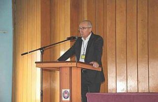 Başkan Mustafa Akın güven tazeledi