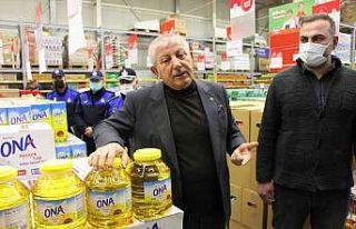 Başkan Sarı’dan marketlerde ’ayçiçeği yağı...