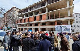 Başkan Tavlı: “İş merkezi ile ilçenin önemli...