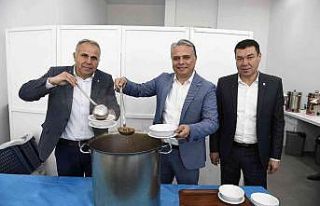 Başkan Uysal, Bamya Çorbası Günü’nde Konyalılarla...