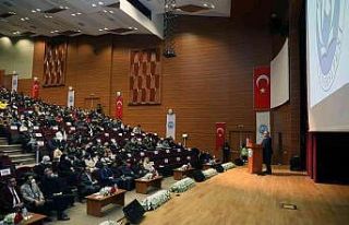 Başkan Yalçın KAYÜ Kariyer Günleri’nde