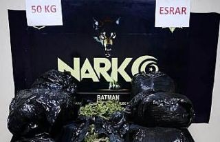 Batman’da şüpheli araçtan 50 kilo esrar çıktı:...