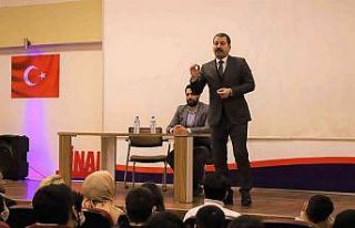 Baydilli tecrübelerini öğrencilerle paylaştı