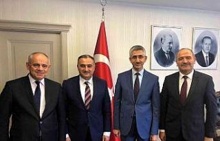 Belediye başkanlarından Bakan Yardımcısı Yılmaz’a...
