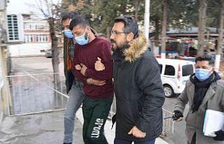 Besni’de motosiklet hırsızları tutuklandı