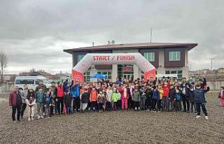 Bingöl’de 93 sporcu şampiyonluk için ter döktü