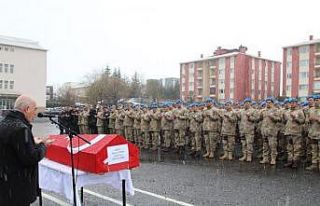 Bingöl’de hayatını kaybeden uzman çavuş dualarla...