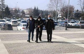 Bolu’da 15 kilo uyuşturucuyla yakalanan şüpheli...