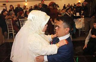 Boyları küçük aşkları büyük