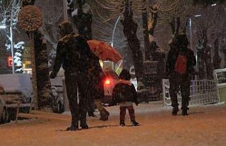 Burdur’da eğitime bir gün ara verildi