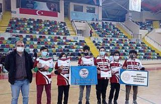 Burhaniyeli öğrenciler Türkiye Şampiyonasına...