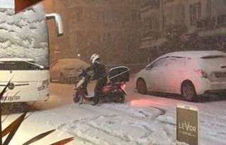 Bursa’da kara hazırlıksız yakalanan sürücüler...