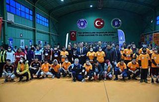 Bursa’da masa tenisinde özel buluşma