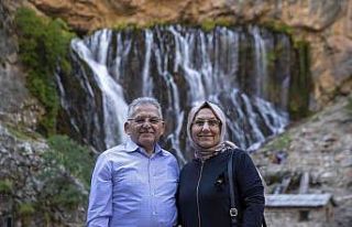 Büyükkılıç: "Kadın elinin değdiği her...