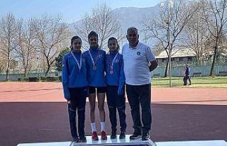 Büyükşehirli sporculardan 10 madalya