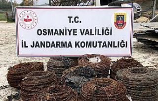 Çalınan dikenli teller bulunarak sahibine telim...