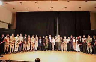 Çanakkale Zaferi coşkusu salona sığmadı