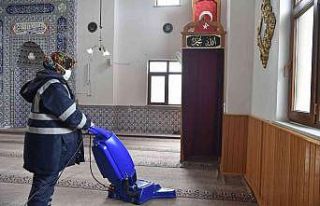 Çan’da ibadethaneler Ramazan ayına hazırlanıyor