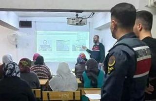 Çavdarhisar’da "En İyi Narkotik Polisi Anne"...