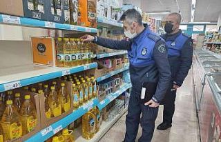 Çayırova’da zabıta ekipleri, stok ve fiyat denetimi...