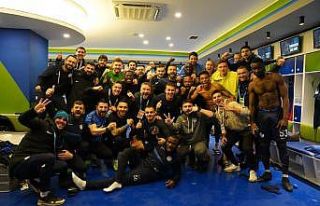 Çaykur Rizespor’dan 58 gün arayla galibiyet pozu