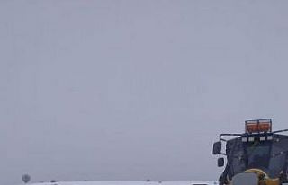 Cerit Yaylası’nda kar kalınlığı yarım metreyi...