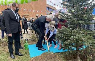 Çocuklara doğa sevgisini tiyatro ile anlattılar