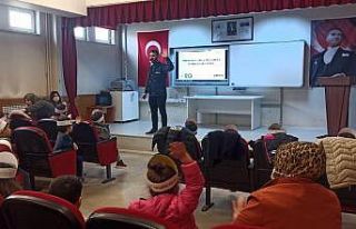 Çocuklara güvenli internet kullanımı eğitimi