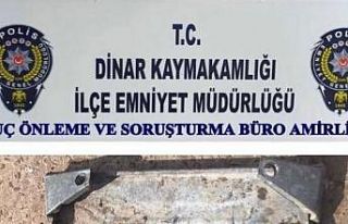 Çöp konteynırının kapağını çalıp hurdacıya...
