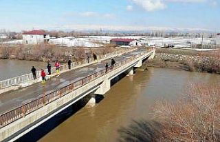 Dalgıç polisler Karasu Nehri’nde Yağmur’u aramaya...