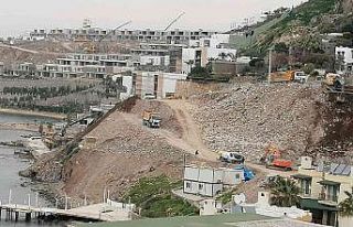 Denizi doldururken yakalandılar