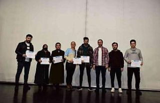 Dijial Pazarlama Akademisi ilk mezunlarını verdi