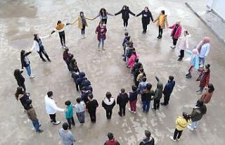 Diyarbakır’da B bilgi evi öğrencileri Dünya...