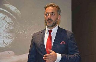 Dr. Aziz Alper Biten üniversiteli gençlerle buluştu