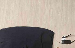 Ehliyet sınavına kameralı kopya düzeneği ile...