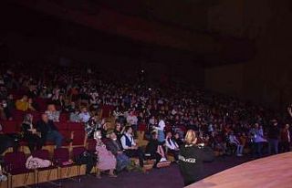 Ekin Uzunlar, Merkezefendispor için söyledi