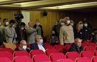Engelliler belediye meclisini basıp tehditler savurdu