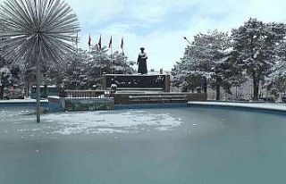 Erzurum’da kış geri geldi