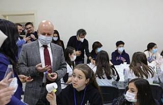 Farklı ülkelerden gelen öğrenciler, Kocasinan...