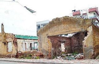 Fatih Mahalle Muhtarı Taşçıoğlu; "Metruk...