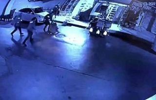 Fatih’te silahlı şahıs kız arkadaşını rehin...