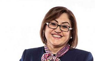 Fatma Şahin ’Kadınlar Günü’nü kutladı