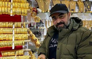 Fiyatlar yükselince vatandaş altın kaplama ziynet...