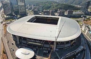 Galatasaray ile Beşiktaş, Nef Stadyumu’nda 12....