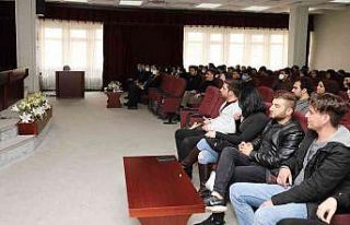GAÜN’de ‘Türk Devlet Teşkilatları’ konferansı