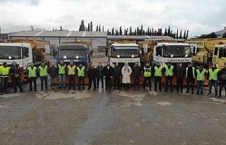 Gebze’de ekipler karla mücadeleye hazır