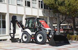 Gediz’de araç filosuna iş makinesi desteği