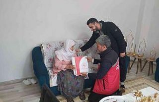 Genç’te yaşlılar ziyaret edildi